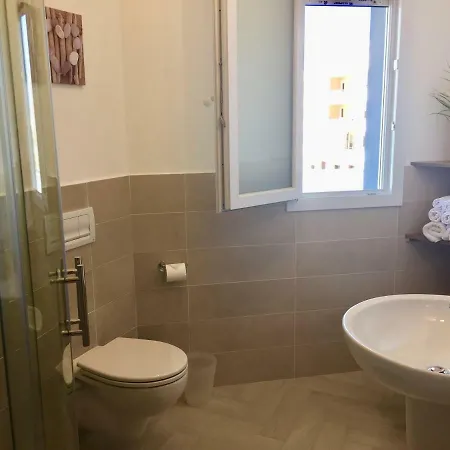 Le Domus Modern Cagliari Apartment