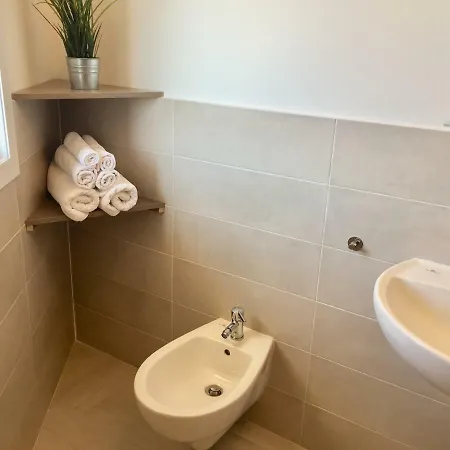 Apartamento Le Domus Modern Cagliari Su Forti