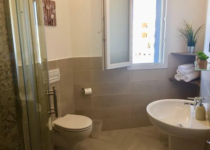 Le Domus Modern Cagliari Apartament